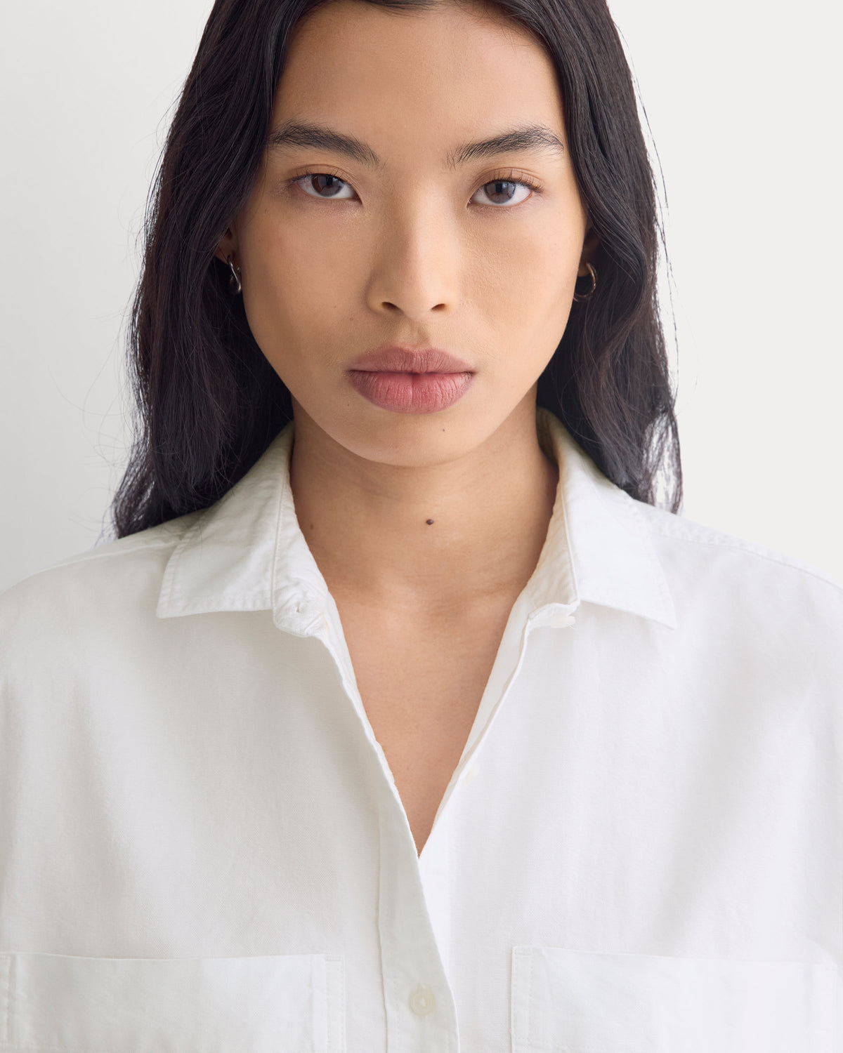 The Boxy Oxford | White