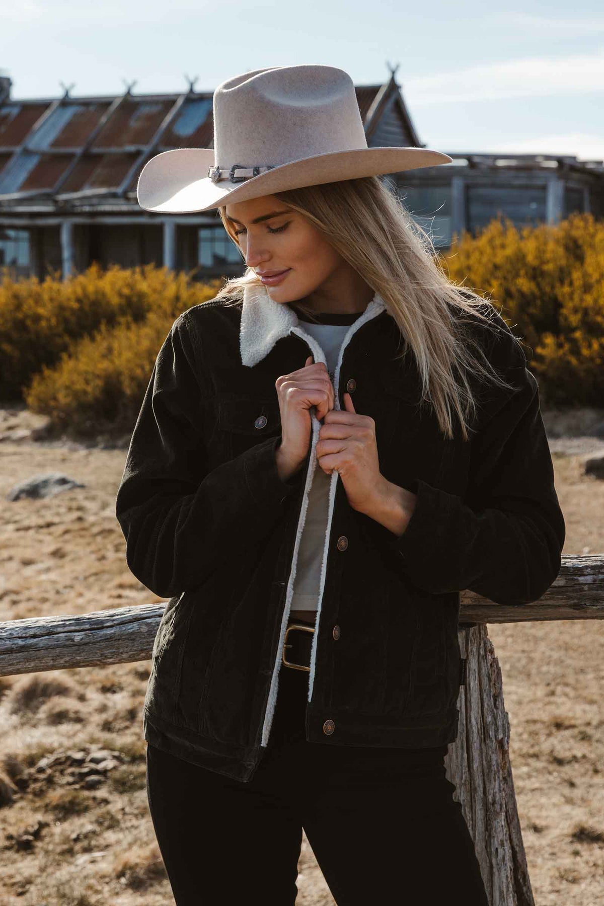 Killawarra Womens Corduroy Jacket