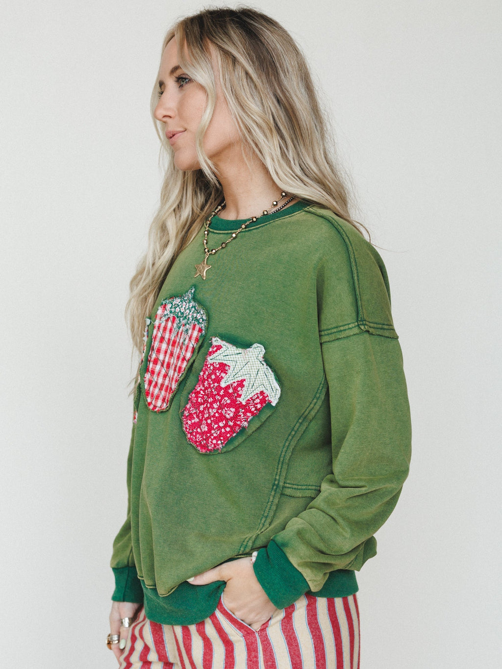Strawberry Fields Pullover - Juniper Green