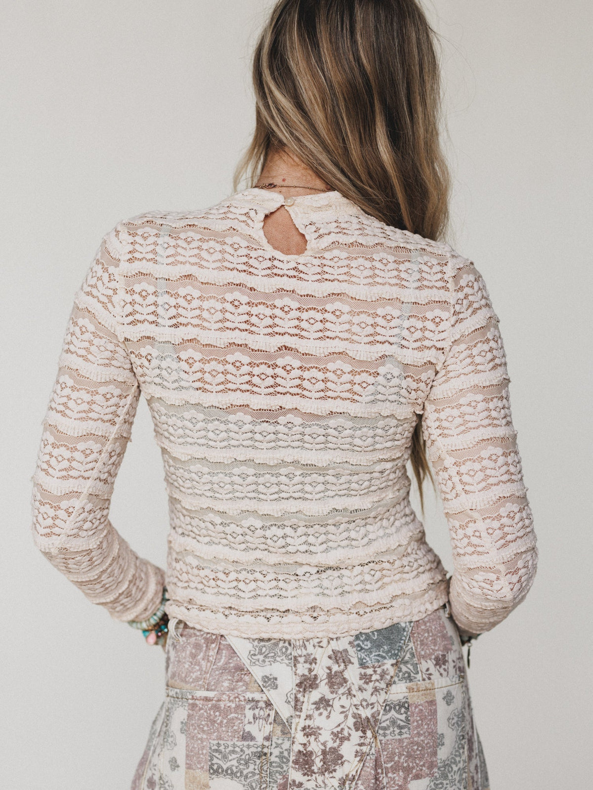 Dreams in the Wind Top - Beige
