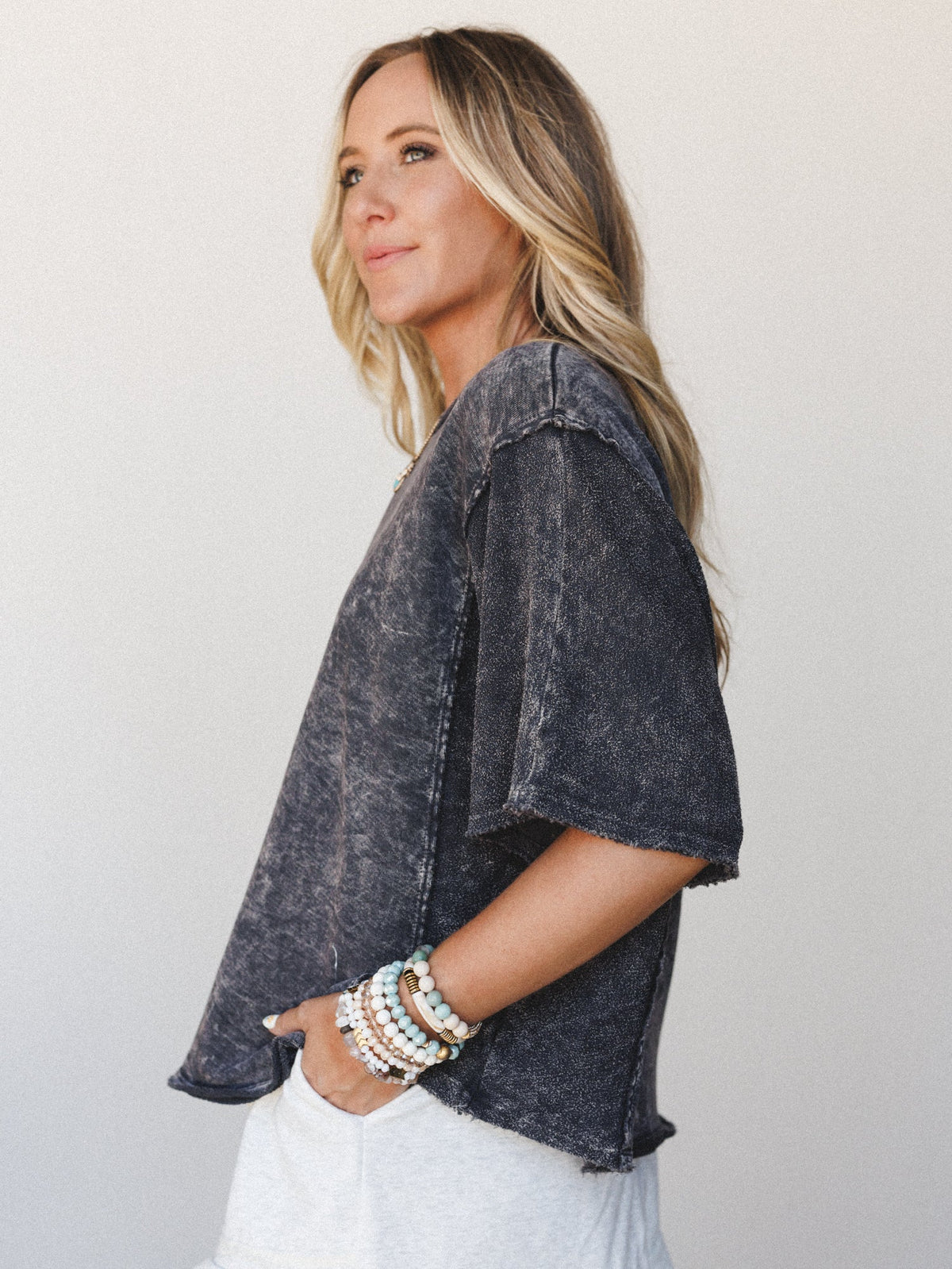 The Nest Quiet Muse Textured Top - Charcoal