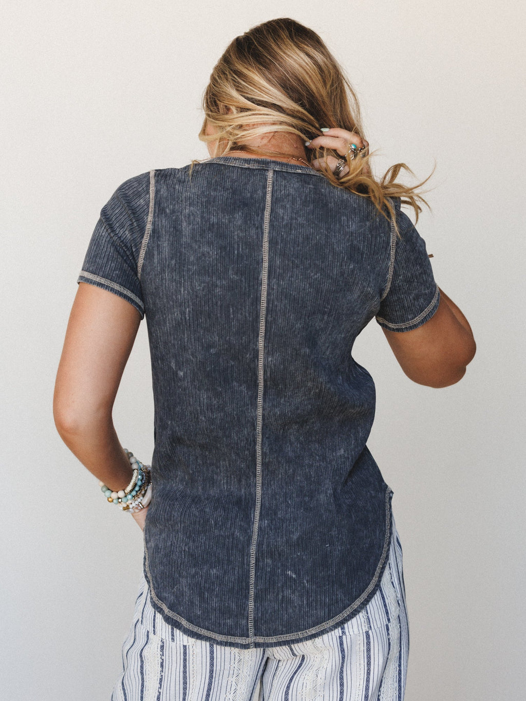 The Nest Off Duty Short Sleeve Tee - Charcoal