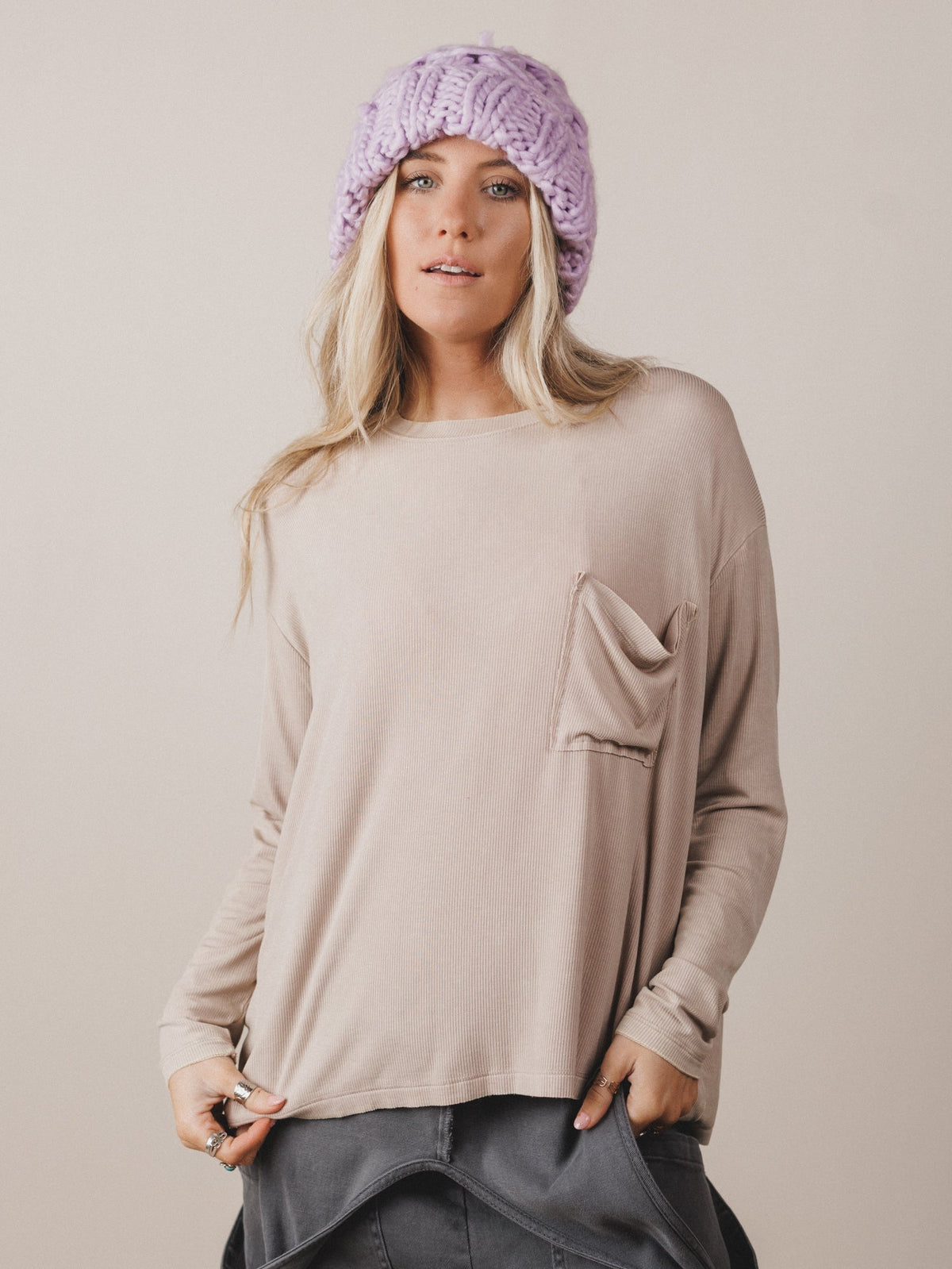 Here To There Pocket Tee - Ash Mocha