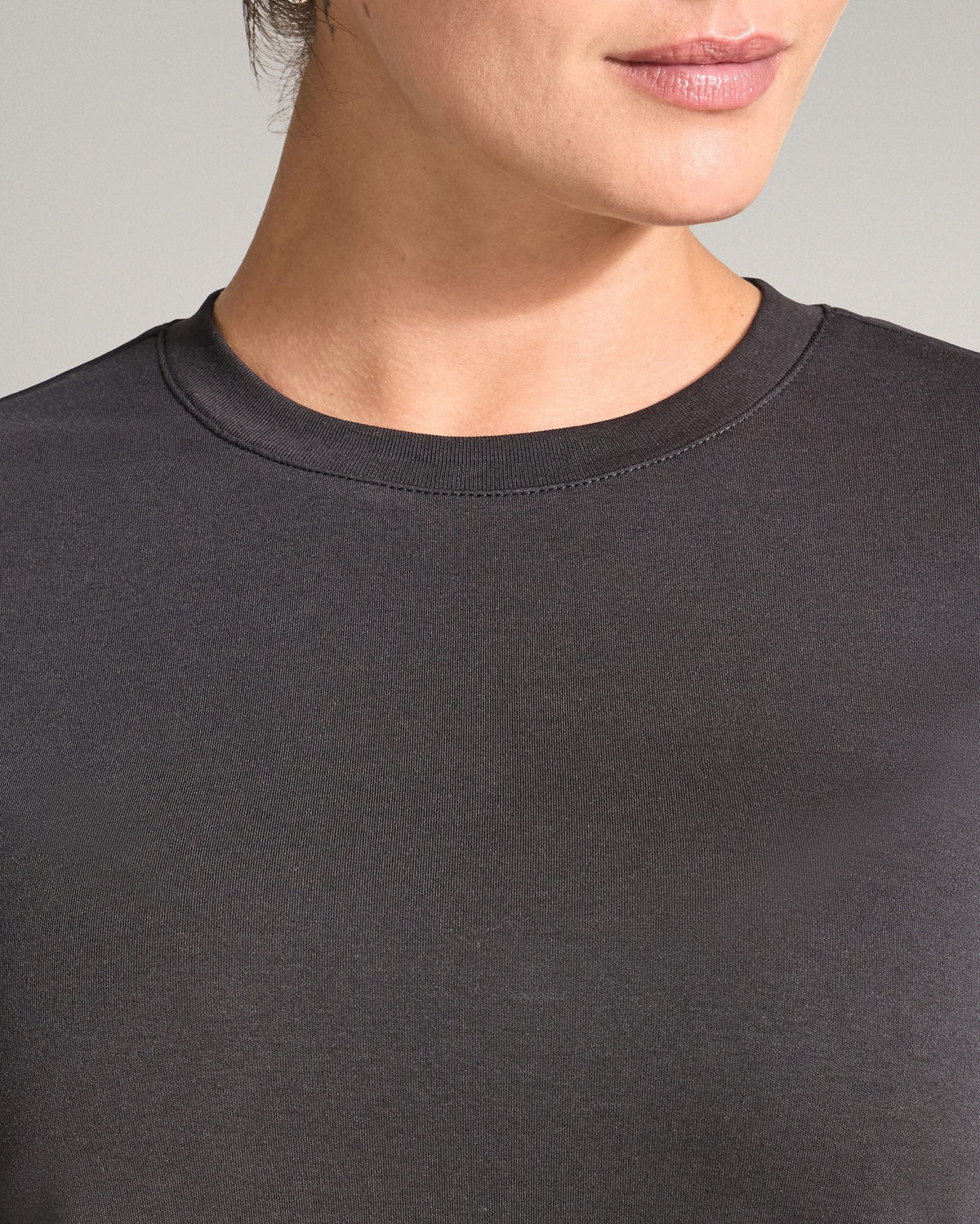Women's Everyday Classic Fit Long Sleeve